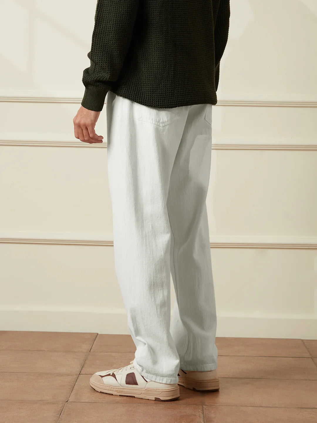 Solid Anti Fit Jeans | White