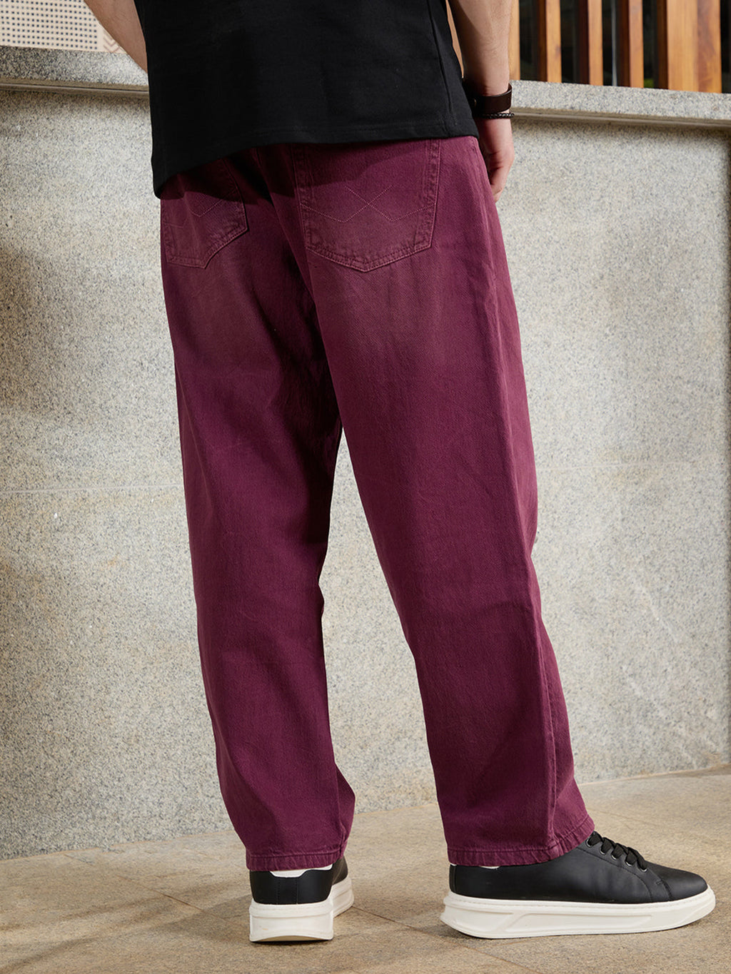 Casual Loose Fit Jeans | Maroon