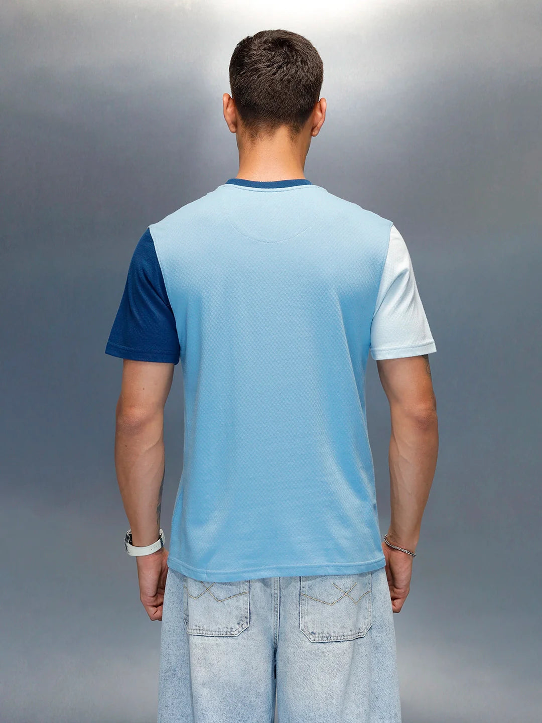 Men's Casual Regular Fit Colorblock T-Shirt | Light Blue