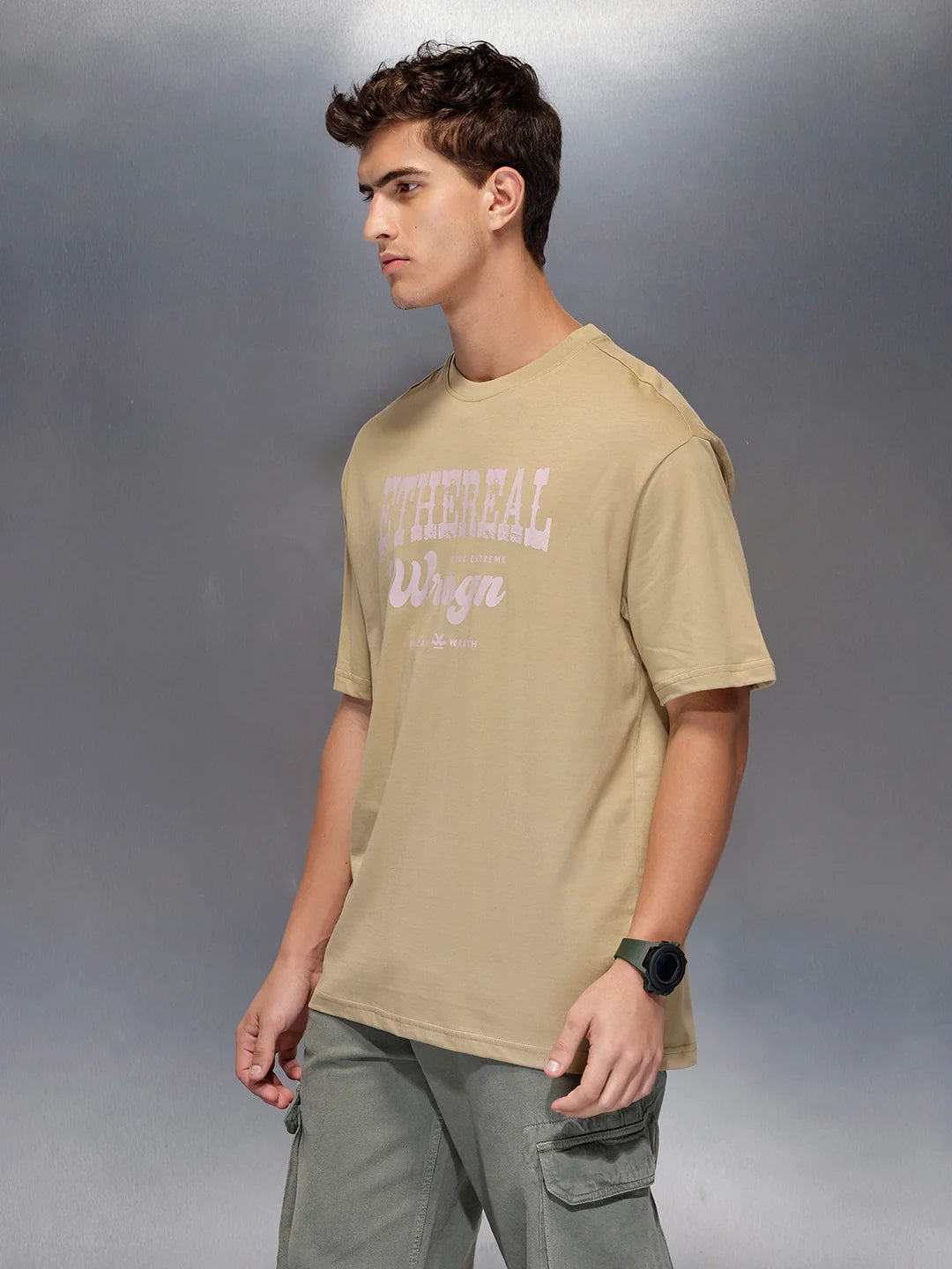 Men’s minimal statement graphic tshirt | Beige