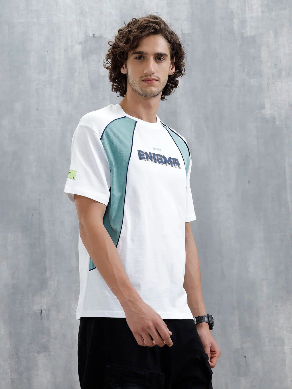 Casual Men Sporty Look Oversized Fit Tee With Print | White