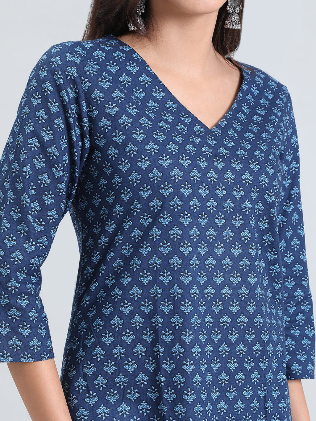 Cotton Floral Buti Print Straight Kurta