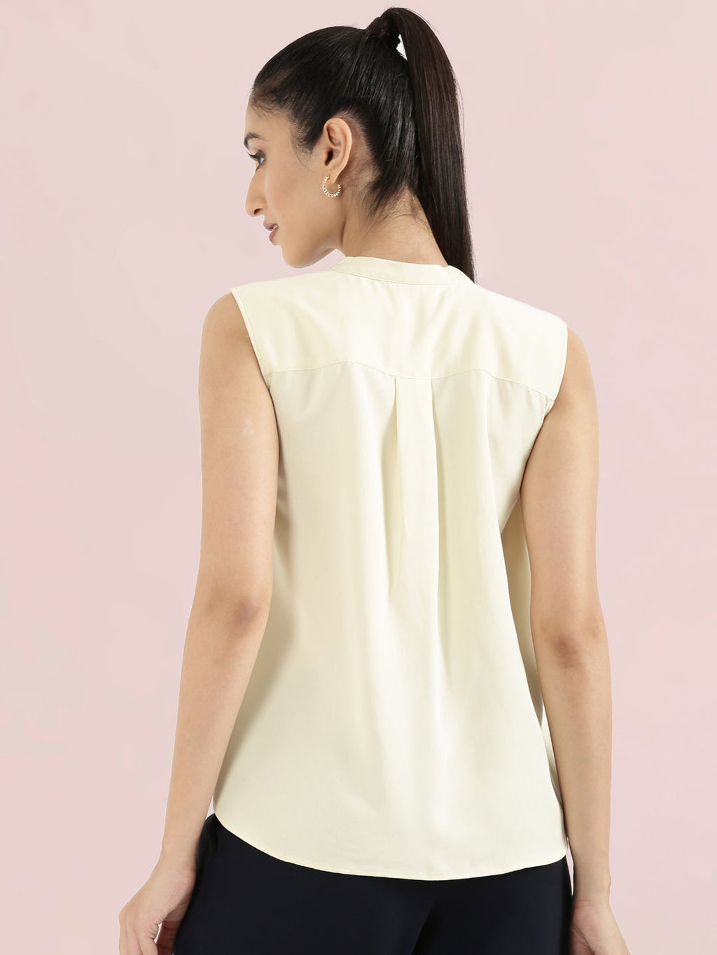 Rayon Mandarin Collar Sleeveless Top