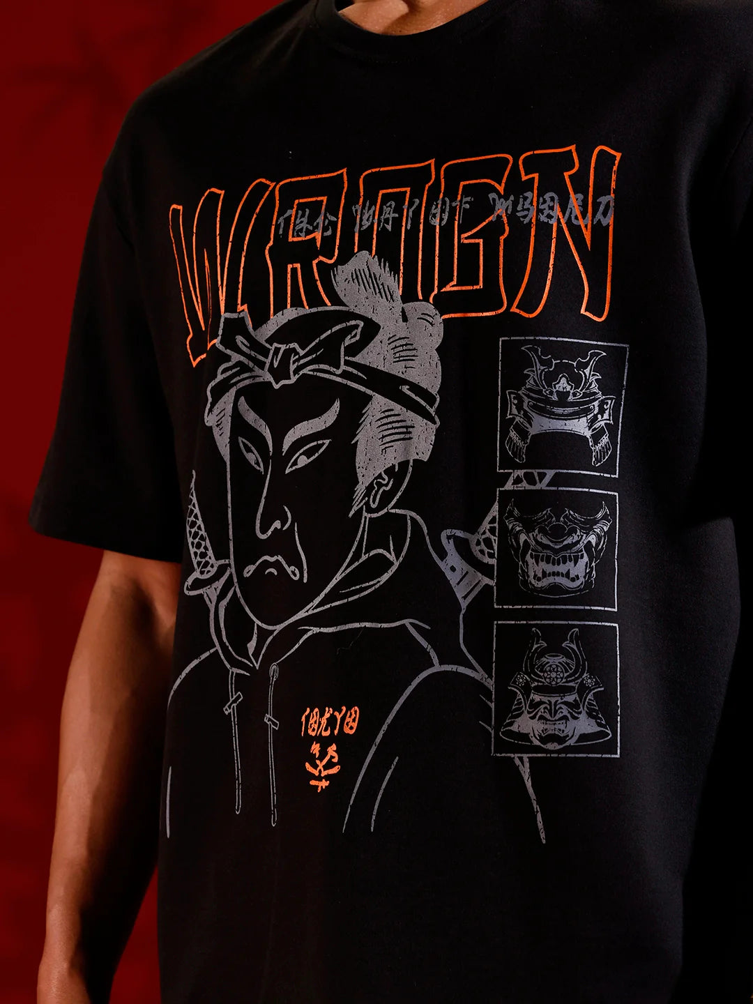 Statement warrior print T-shirt | Black