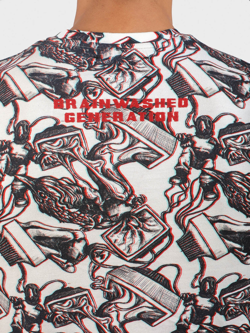 Men Embroidered Printed Tee