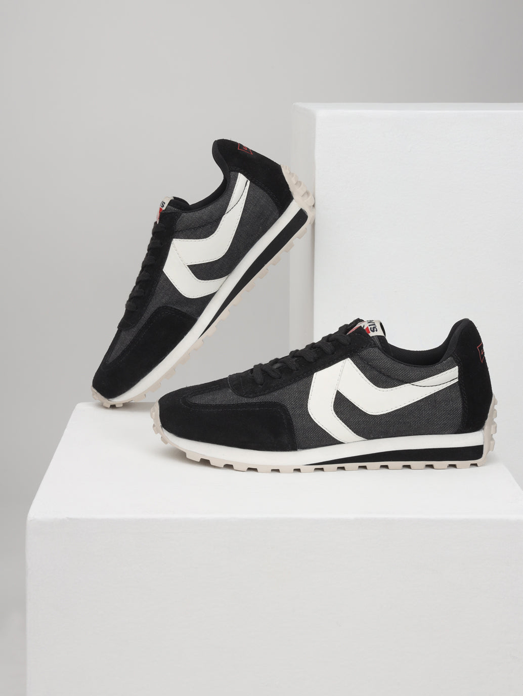 Men's Black Colorblock Sneakers