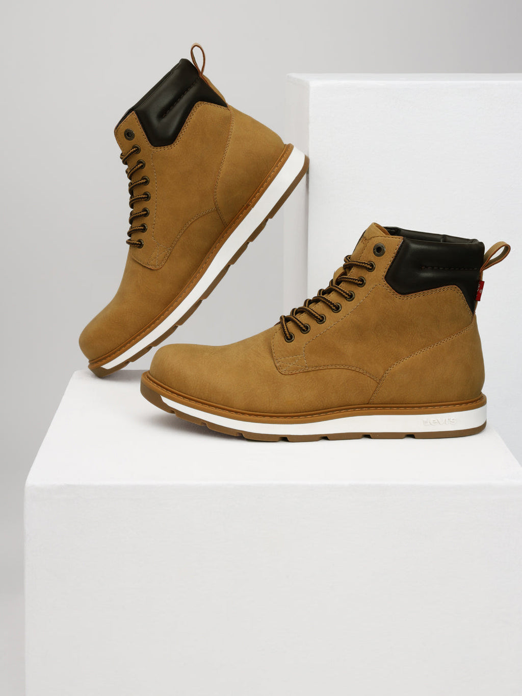 Men's Tan Solid Boots