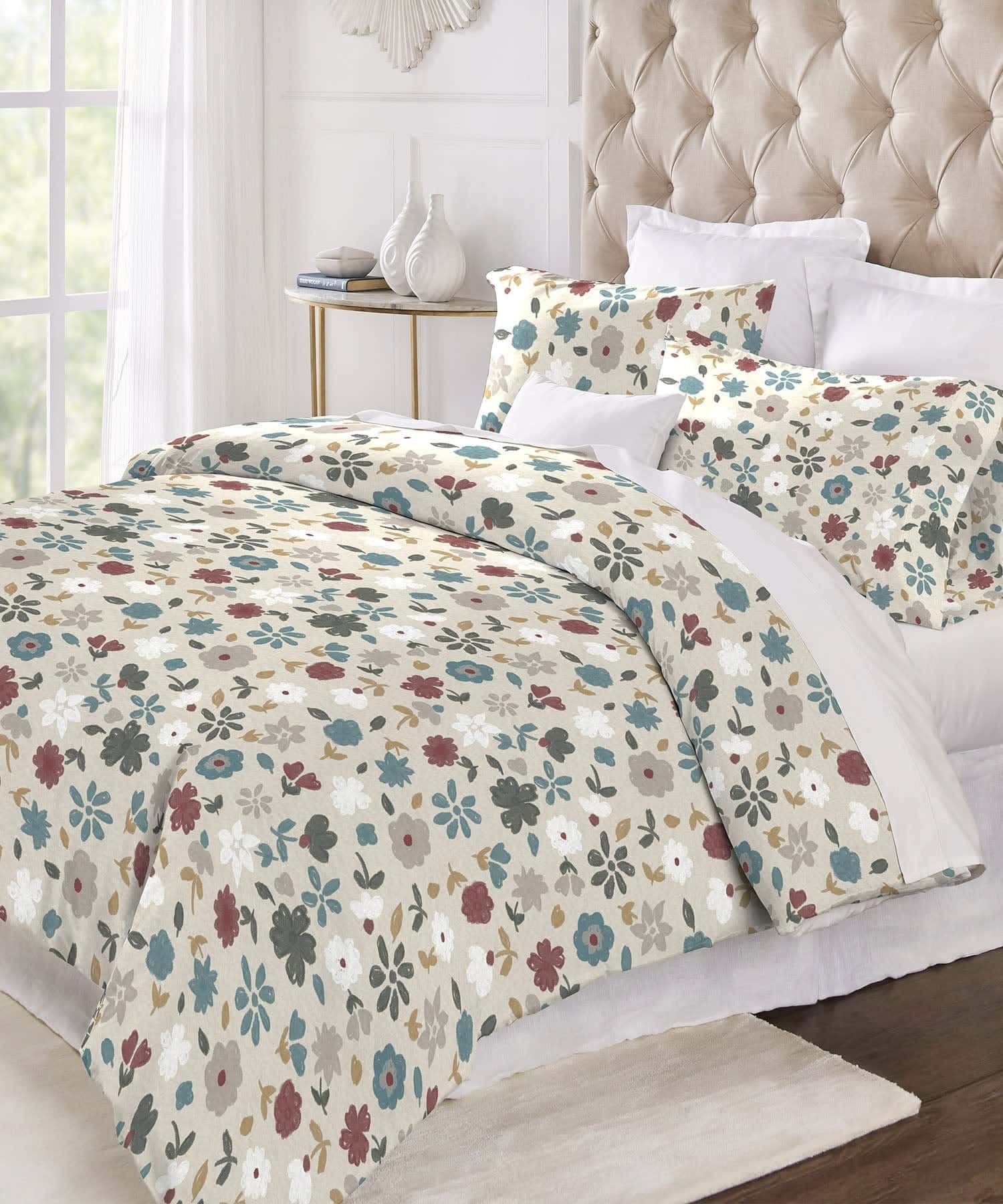 Home Essential Daphine Flannel King Bedsheet With 2 Pillow Cover, 144TC, 100% Micro Polyester, Printed, Beige