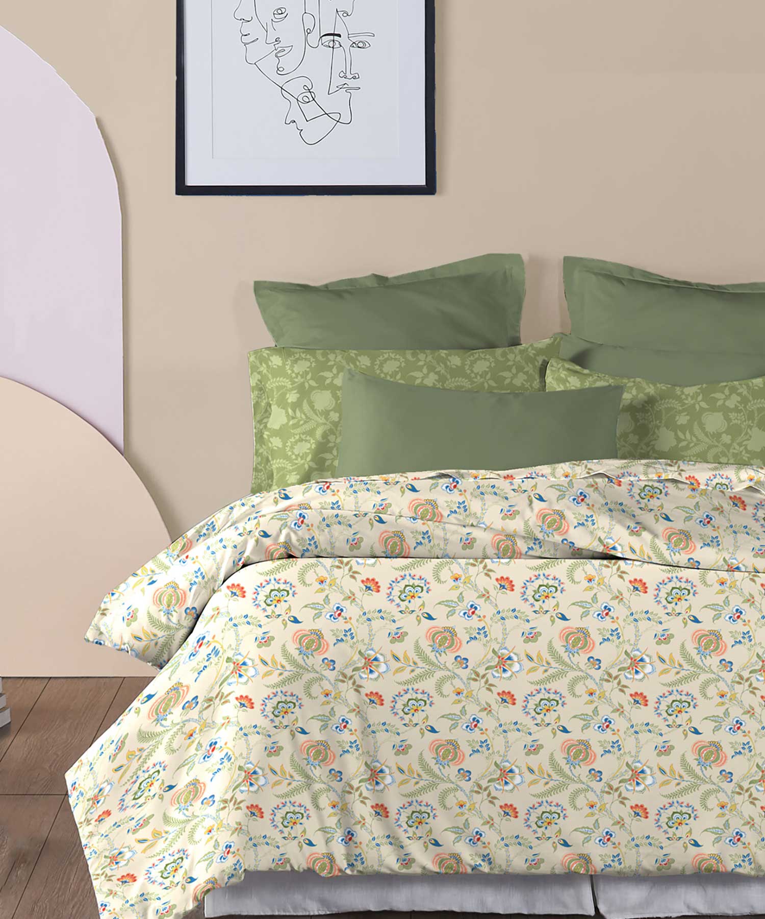 Soft Comfort King Bedsheet Set, English Chintz| 210 TC Cotton|2 Pillow Covers