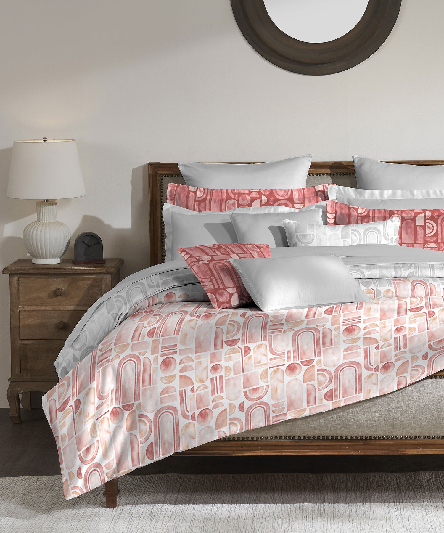 Classic King Bedsheet Set, Coraline Peach|200 TC Cotton| 2 Pillow Covers