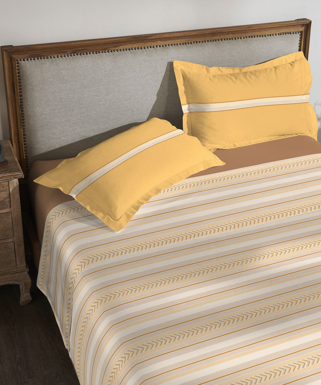 Classic King Bedsheet Set, Jane Ochre|200 TC Cotton| 2 Pillow Covers