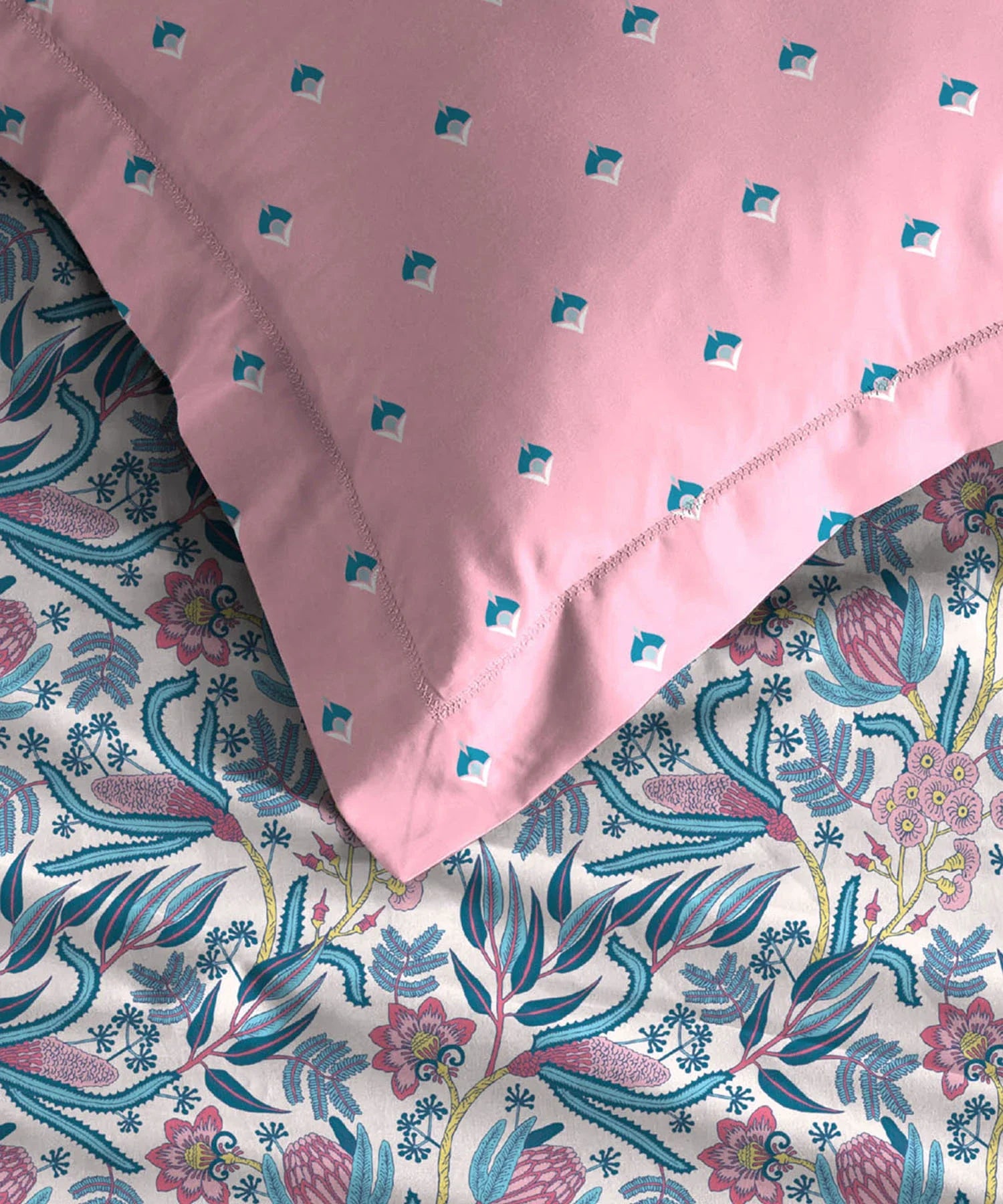 Moments Queen Bedsheet Set,Reverie Pink|120 TC Cotton