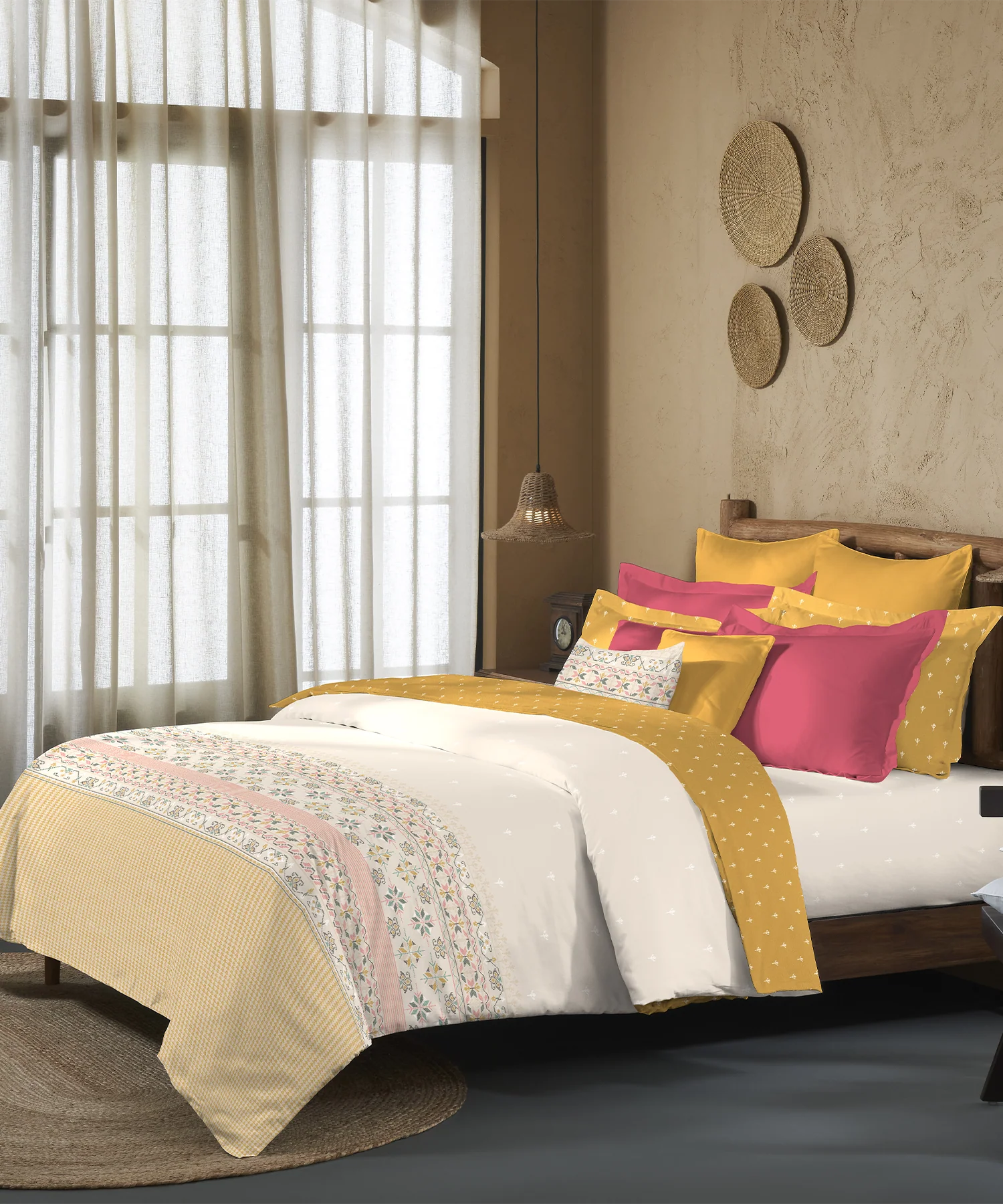 Sanskriti King Bedsheet Gift Set, Kasuti Turmeric | 180 TC Cotton| 2 Pillow Covers