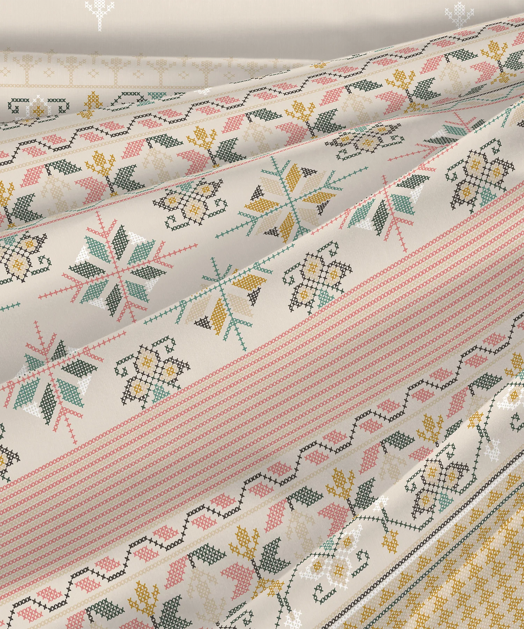 Sanskriti King Bedsheet Gift Set, Kasuti Turmeric | 180 TC Cotton| 2 Pillow Covers