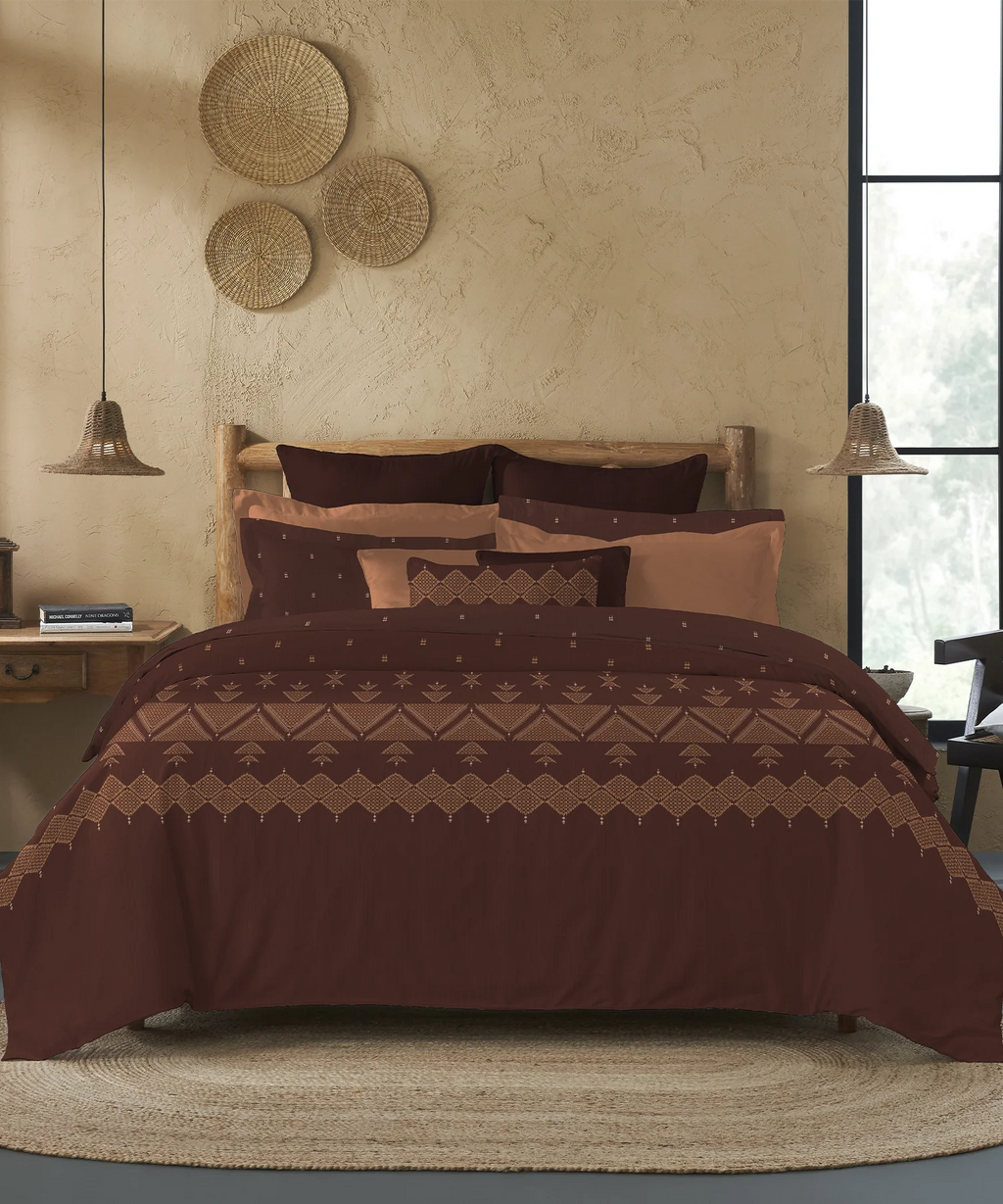 Sanskriti King Bedsheet Gift Set, Phulkari Brown| 180 TC Cotton| 2 Pillow Covers