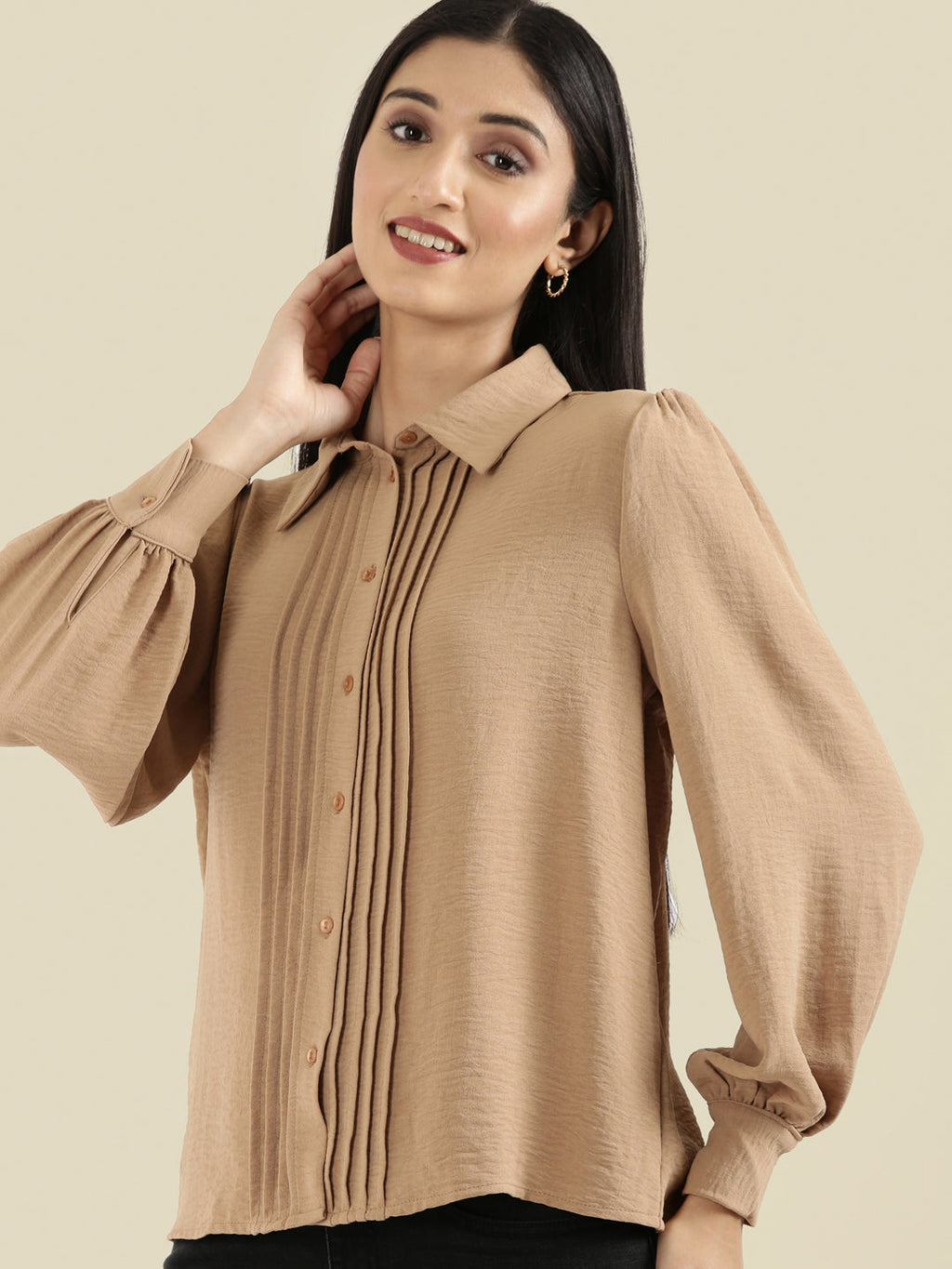 Hammered Classic Collar Pintuck Shirt