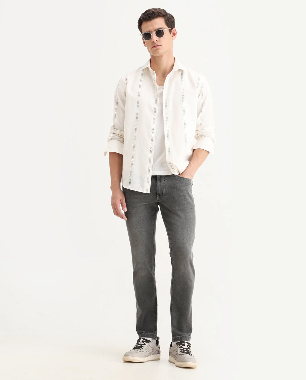 Rare Rabbit Men's Divi Light Grey Cotton Plain Hawk Slim Fit Jeans