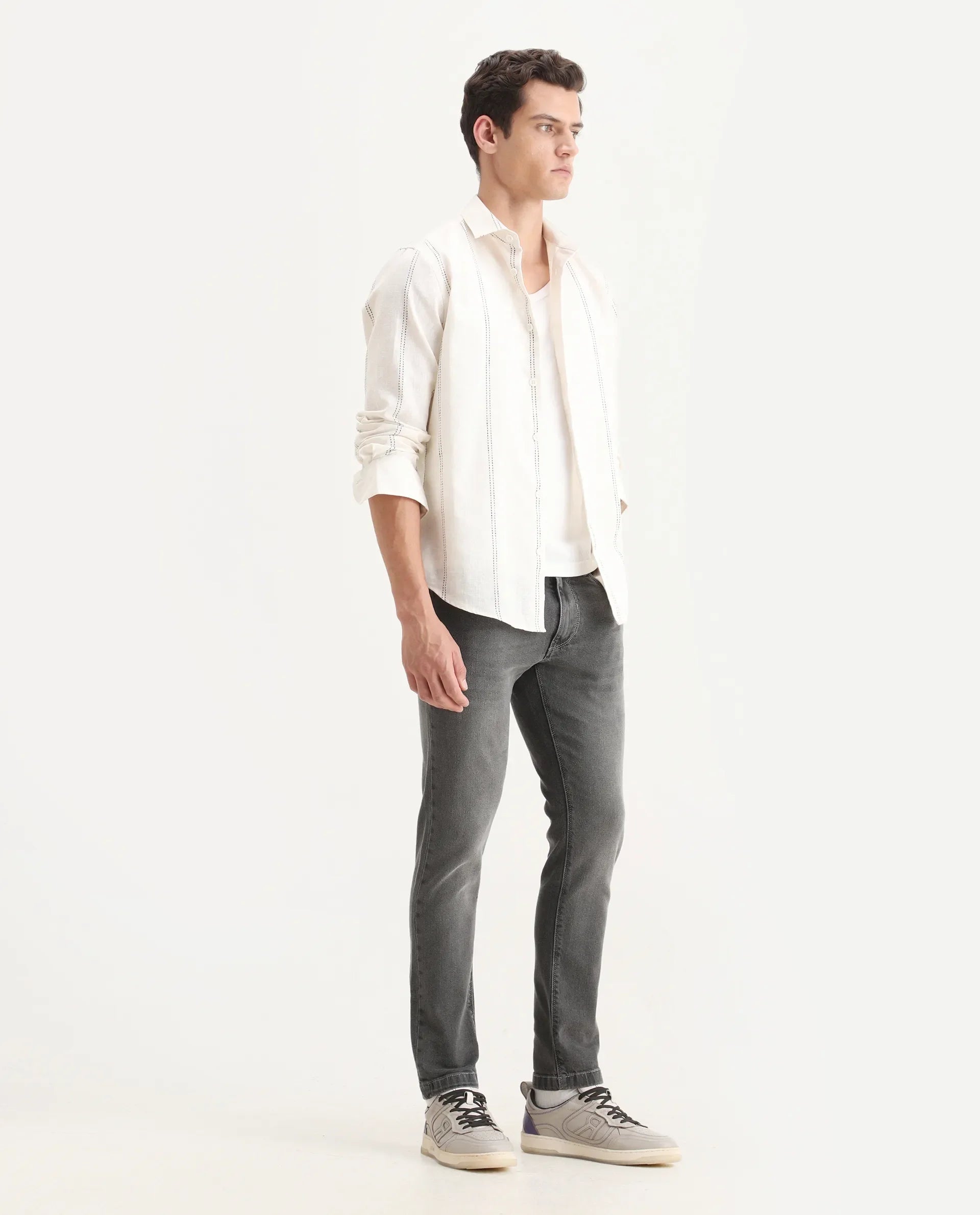 Rare Rabbit Men's Divi Light Grey Cotton Plain Hawk Slim Fit Jeans