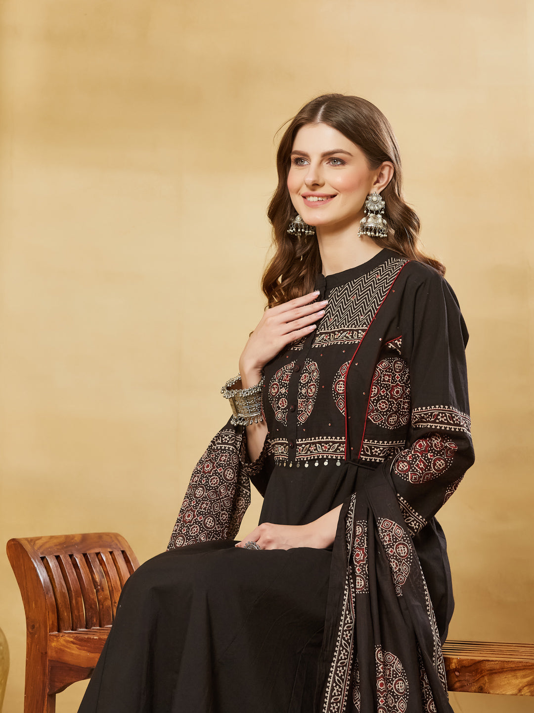 Divena Black Floral Print Cotton Anarkali Kurta Sets With Dupatta