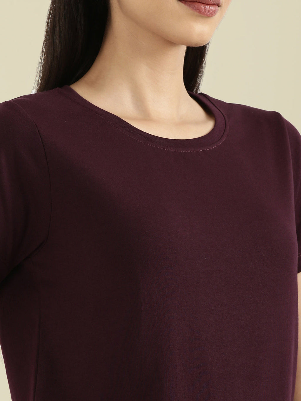 Cotton Jersey Crew Neck Slim Fit T-Shirt