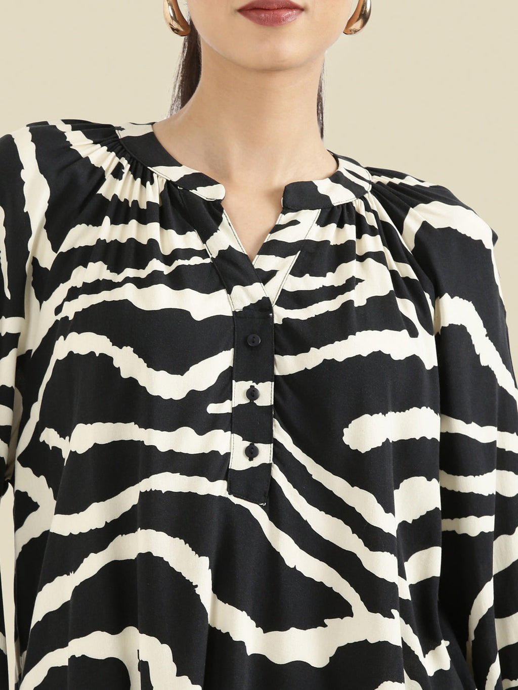 Viscose Loose Fit Mandarin Collar Printed Blouse
