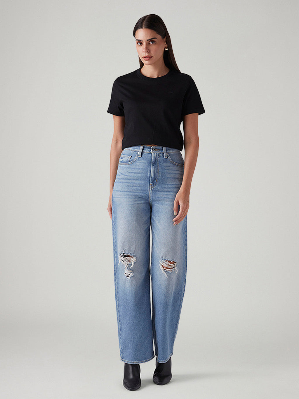 Women's Light Blue Loose Fit High Rise Jeans