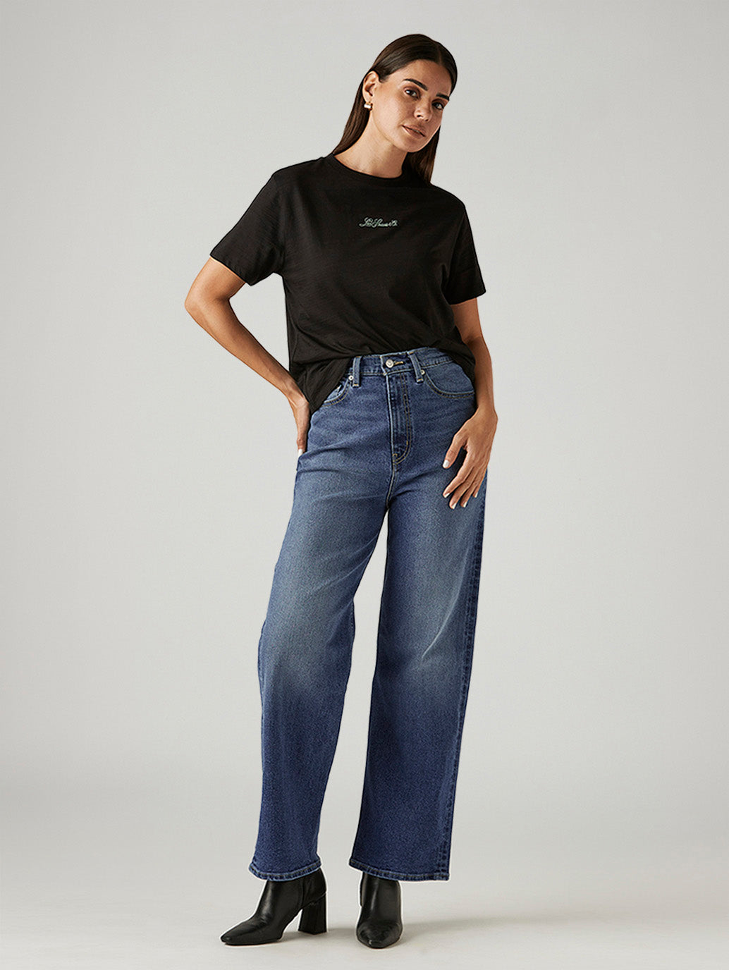 Women's Light Indigo Loose Fit High Rise Jeans