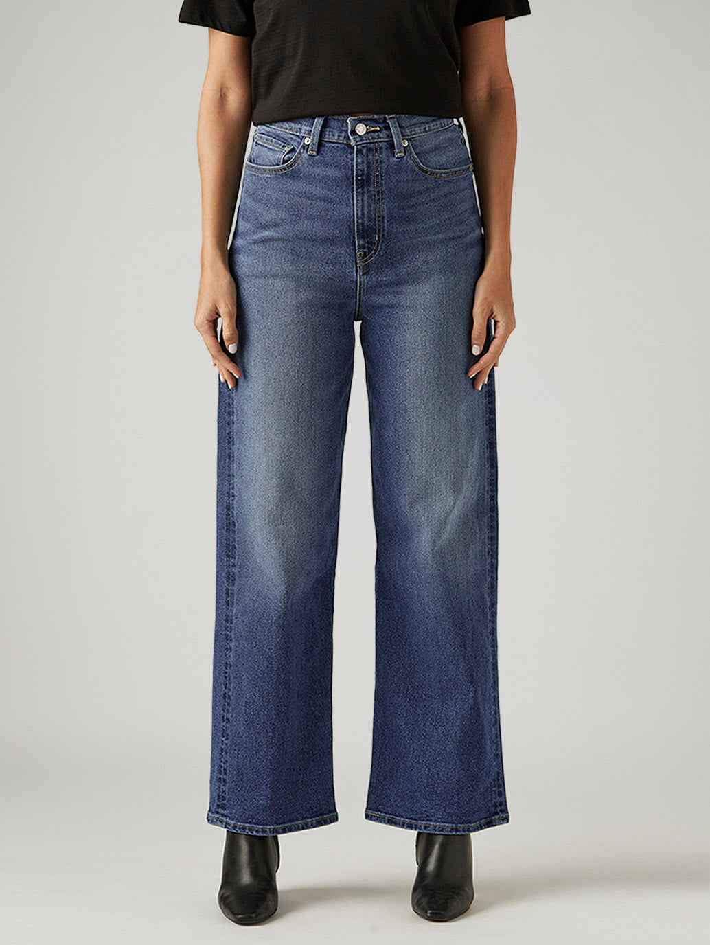 Women's Light Indigo Loose Fit High Rise Jeans