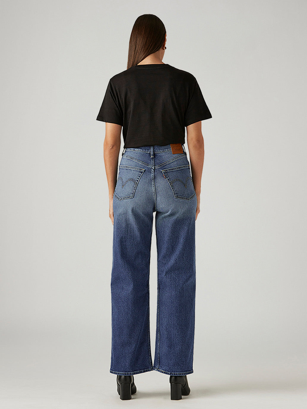Women's Light Indigo Loose Fit High Rise Jeans