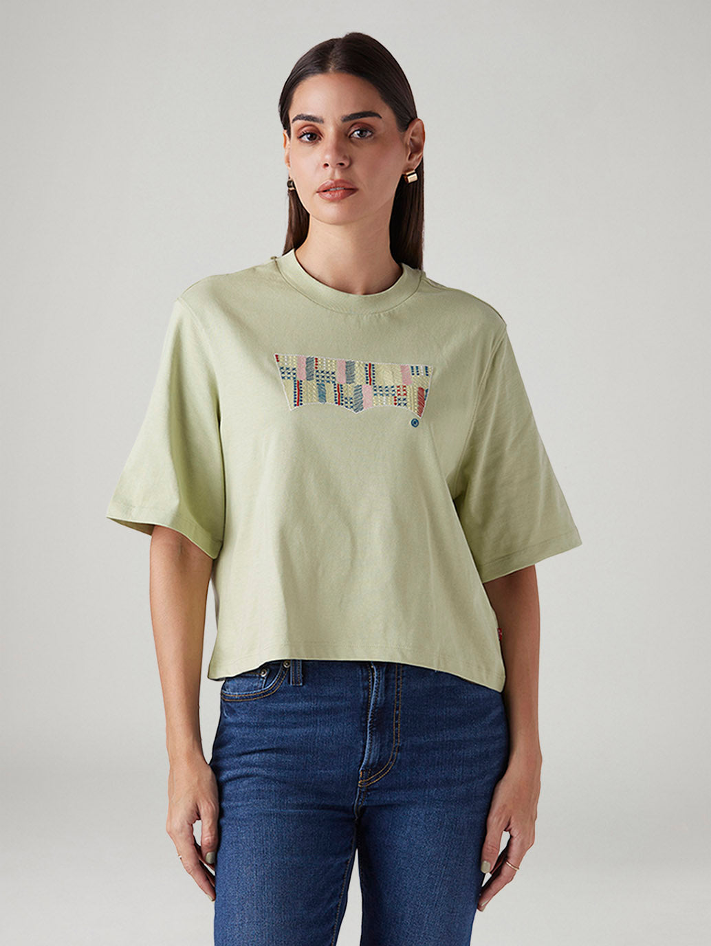 Women's Embroidered Relaxed Fit Embroidery T-Shirt