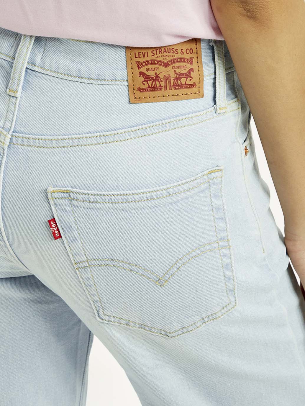 Women's 94 Light Indigo Baggy Fit Mid Rise Jeans