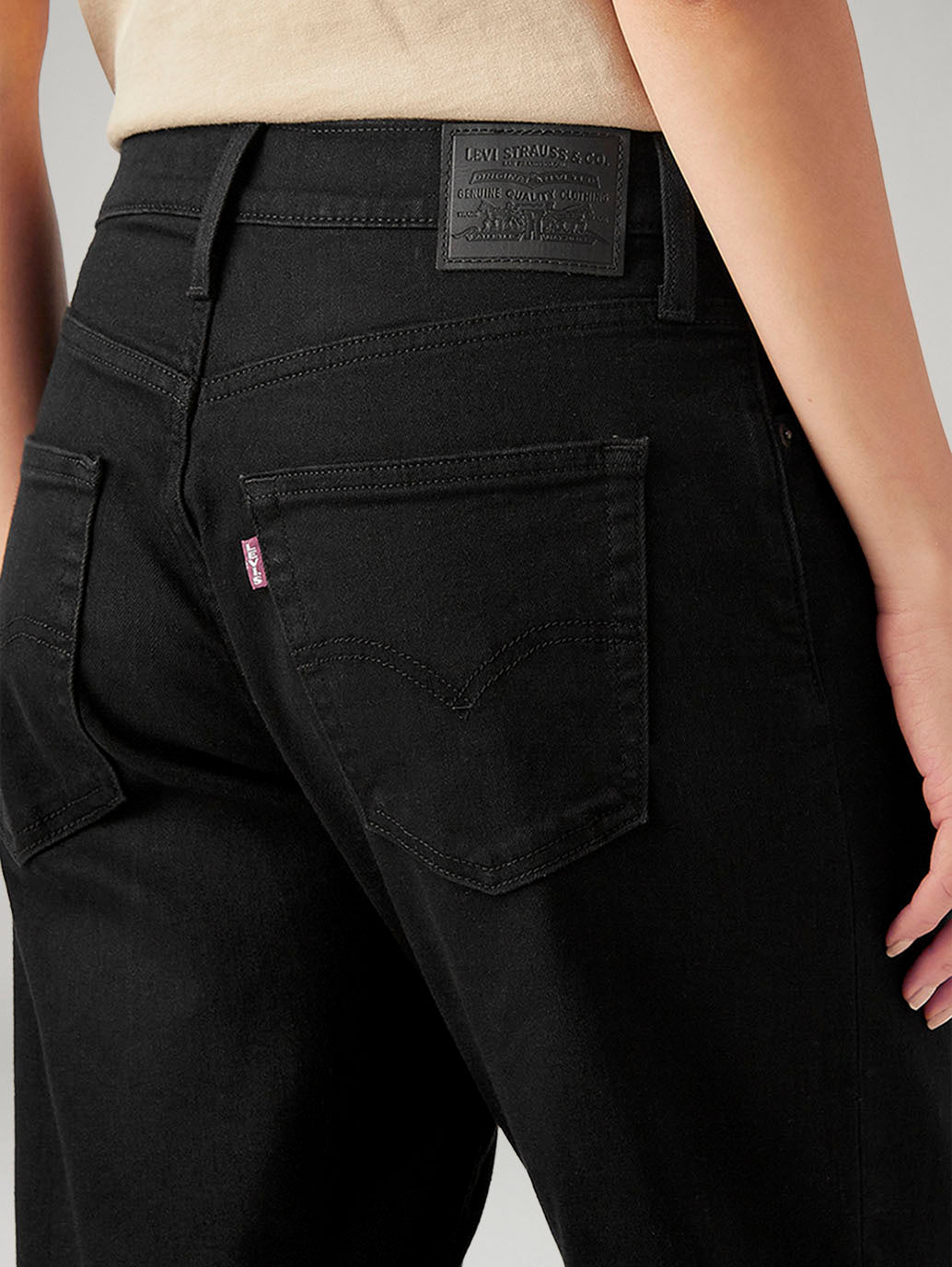 Women's 94 Black Baggy Fit Mid Rise Jeans