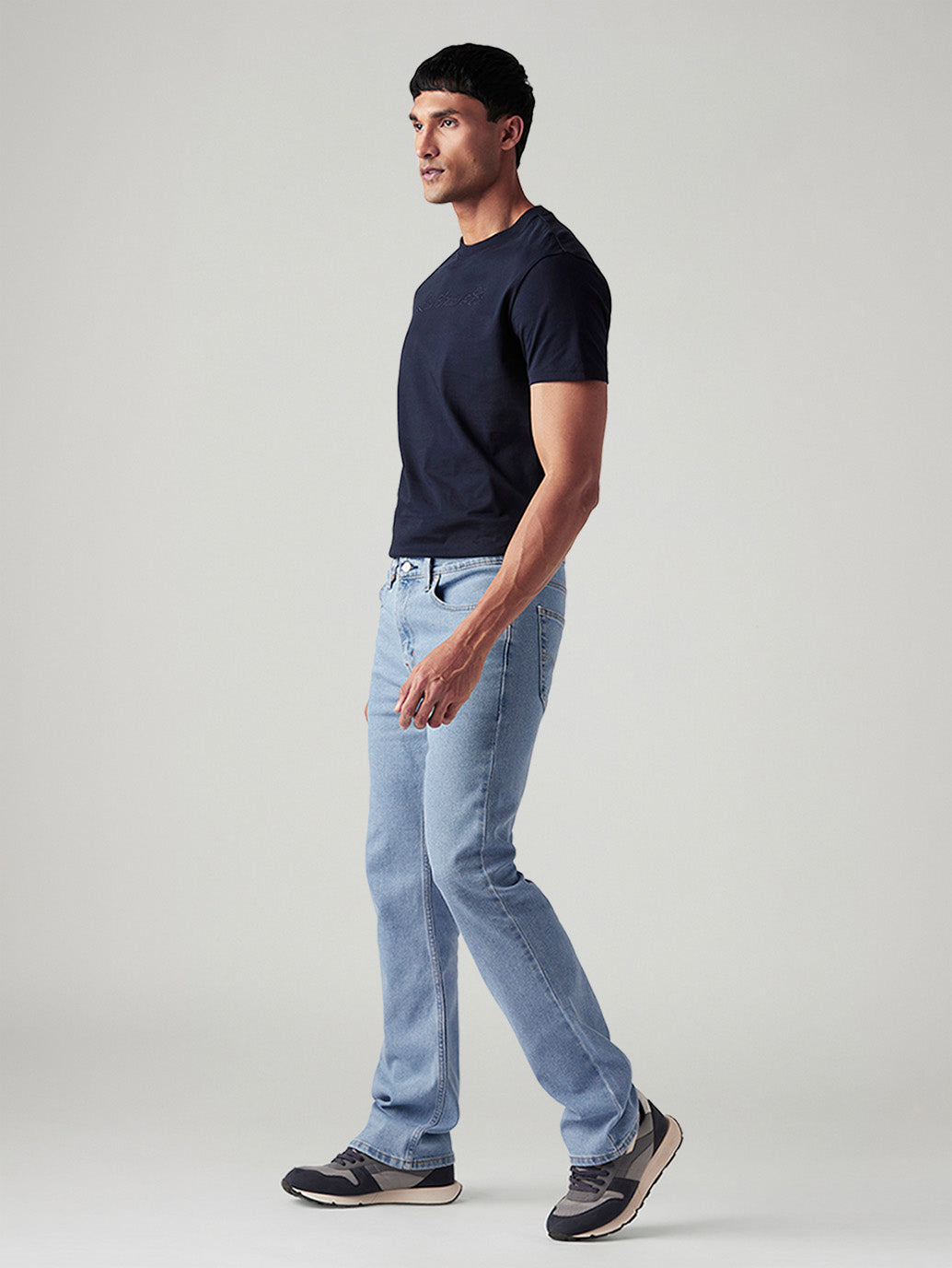 Men's 527 Light Blue Bootcut Fit Mid Rise Jeans