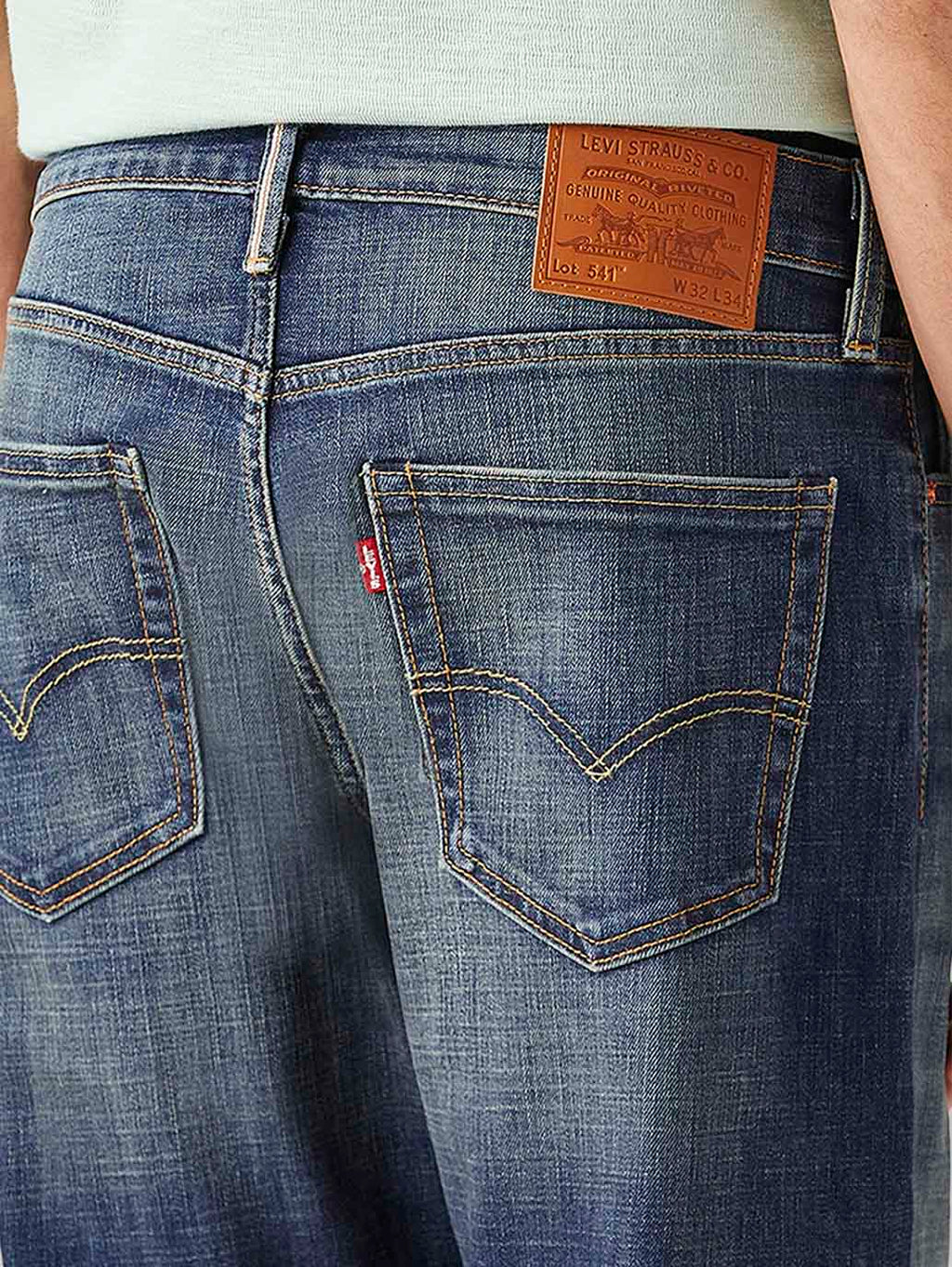 Men's 541 Dark Indigo Athletic Tapered Fit Mid Rise Selvedge Jeans