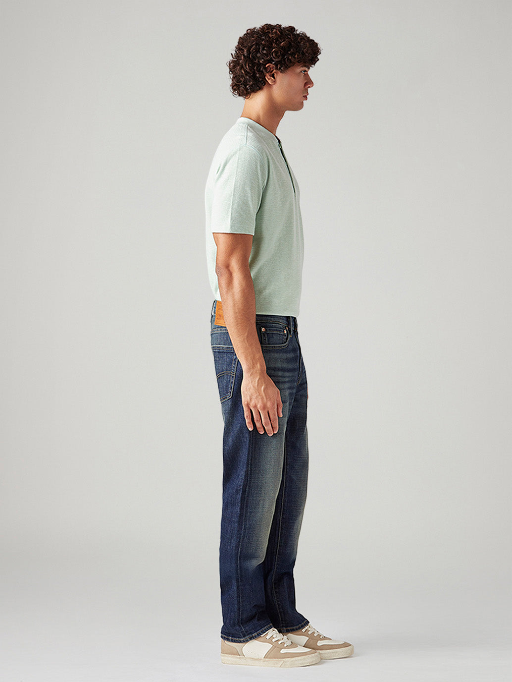 Men's 541 Dark Indigo Athletic Tapered Fit Mid Rise Selvedge Jeans
