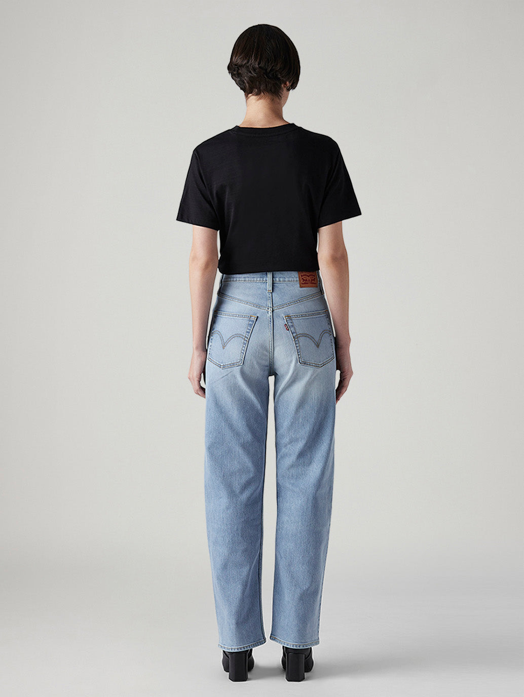 Women's Light Indigo Ribcage Straight Fit High Rise Jeans