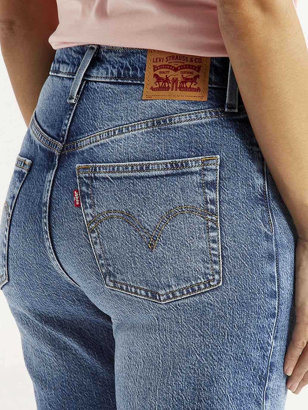 Women's Ribcage Straight Fit Med Indigo High Rise Jeans