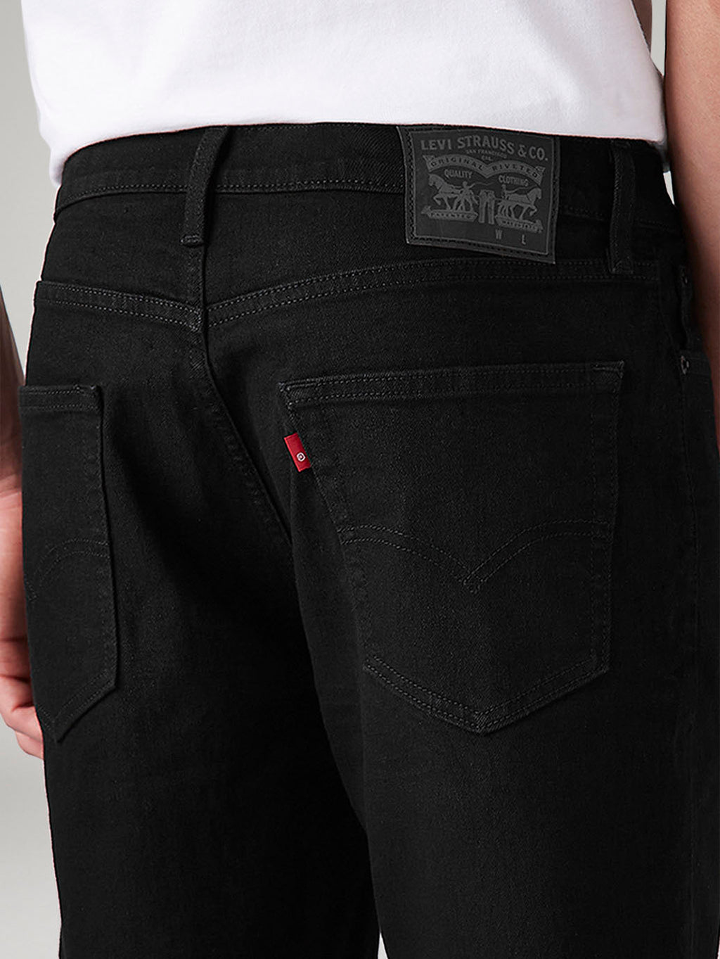 Men's 541 Black Athletic Tapered Fit Mid Rise Shorts