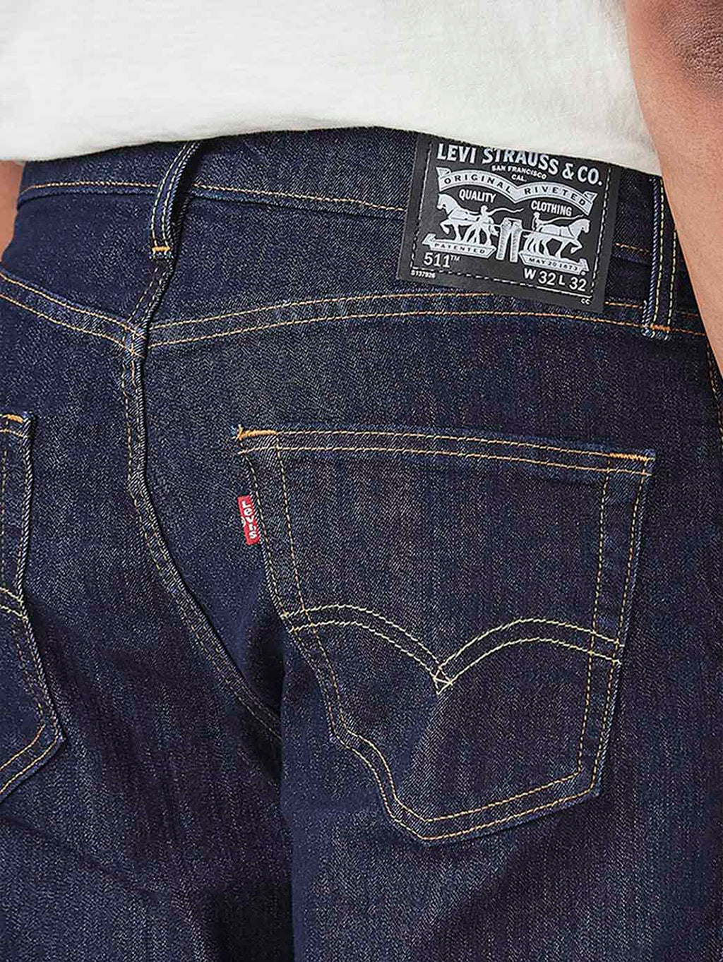 Men's 511 Dark Blue Slim Fit Mid Rise Jeans
