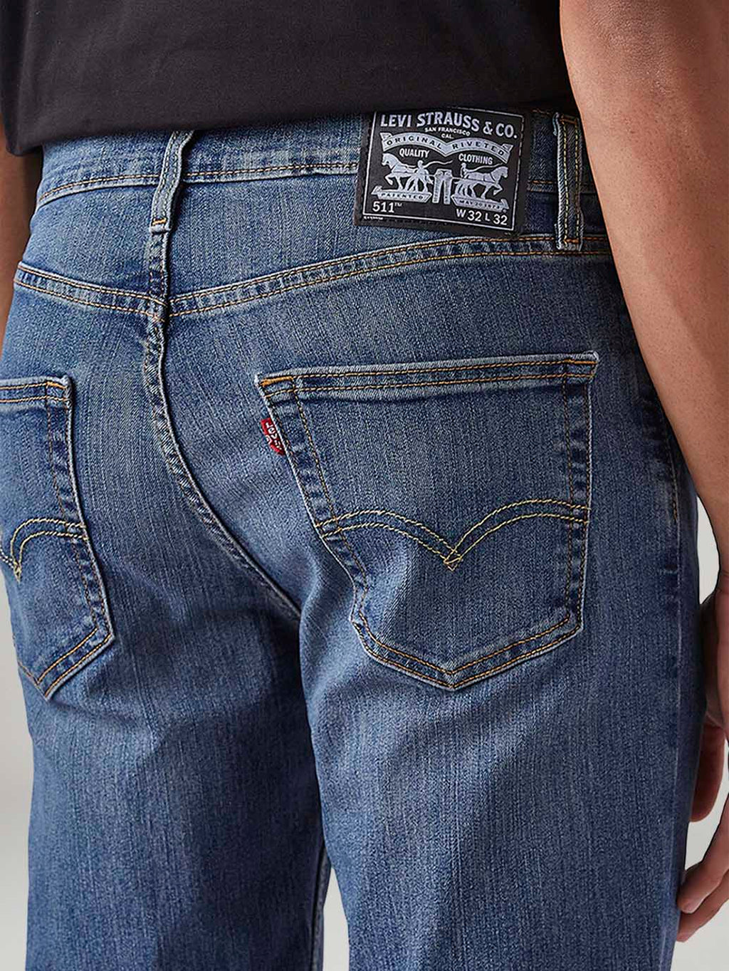 Men's 511 Blue Slim Fit Mid Rise Jeans