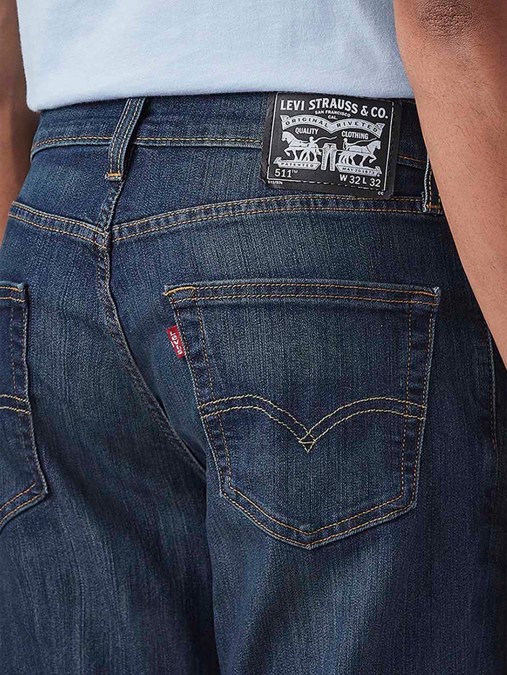 Men's 511 Dark Blue Slim Fit Mid Rise Jeans