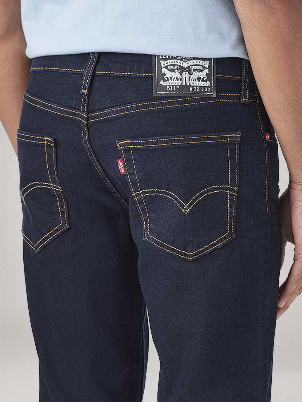 Men's 511 Dark Blue Slim Fit Mid Rise Jeans