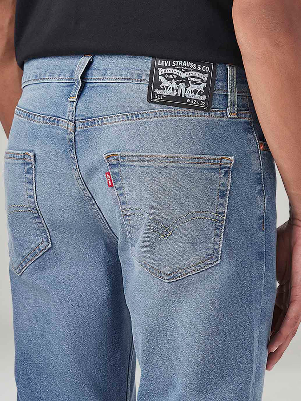 Men's 511 Light Blue Slim Fit Mid Rise Jeans