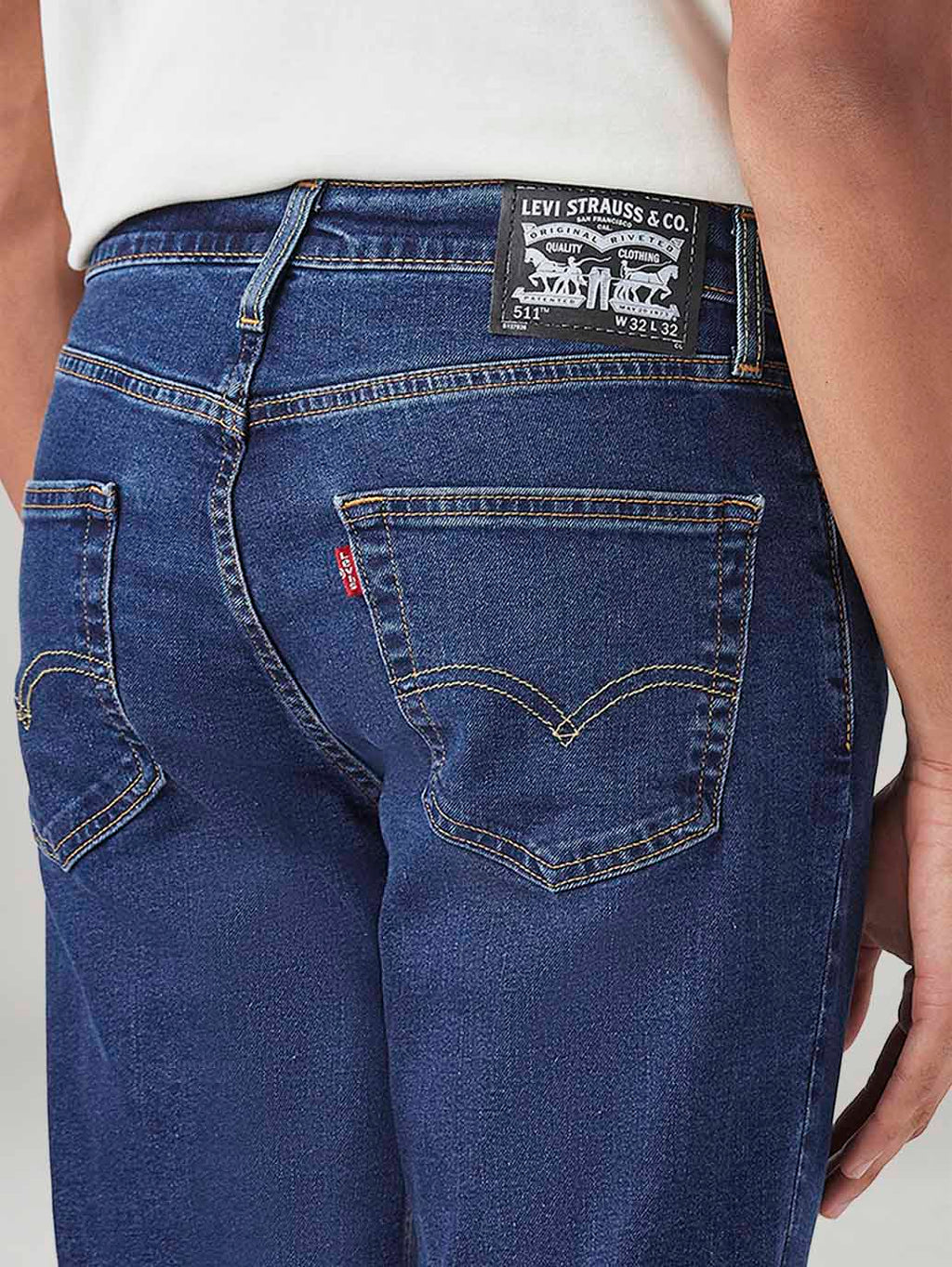 Men's 511 Blue Slim Fit Mid Rise Jeans