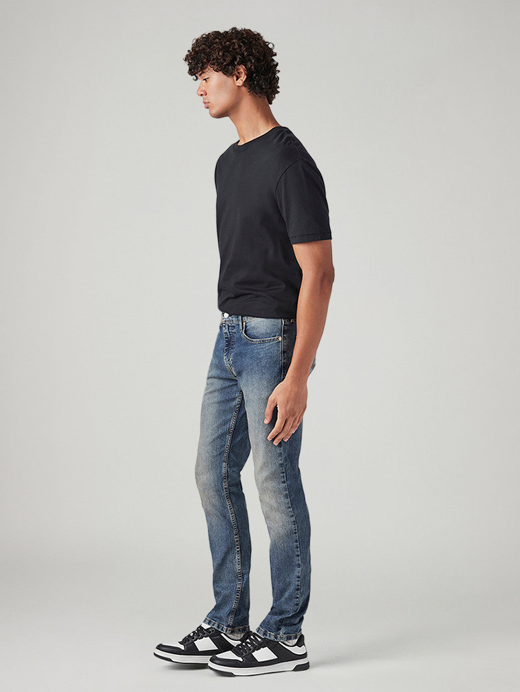 Men's 511 Blue Slim Fit Mid Rise Tinted Jeans