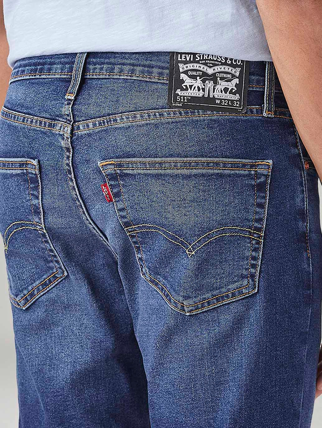 Men's 511 Blue Slim Fit Mid Rise Jeans