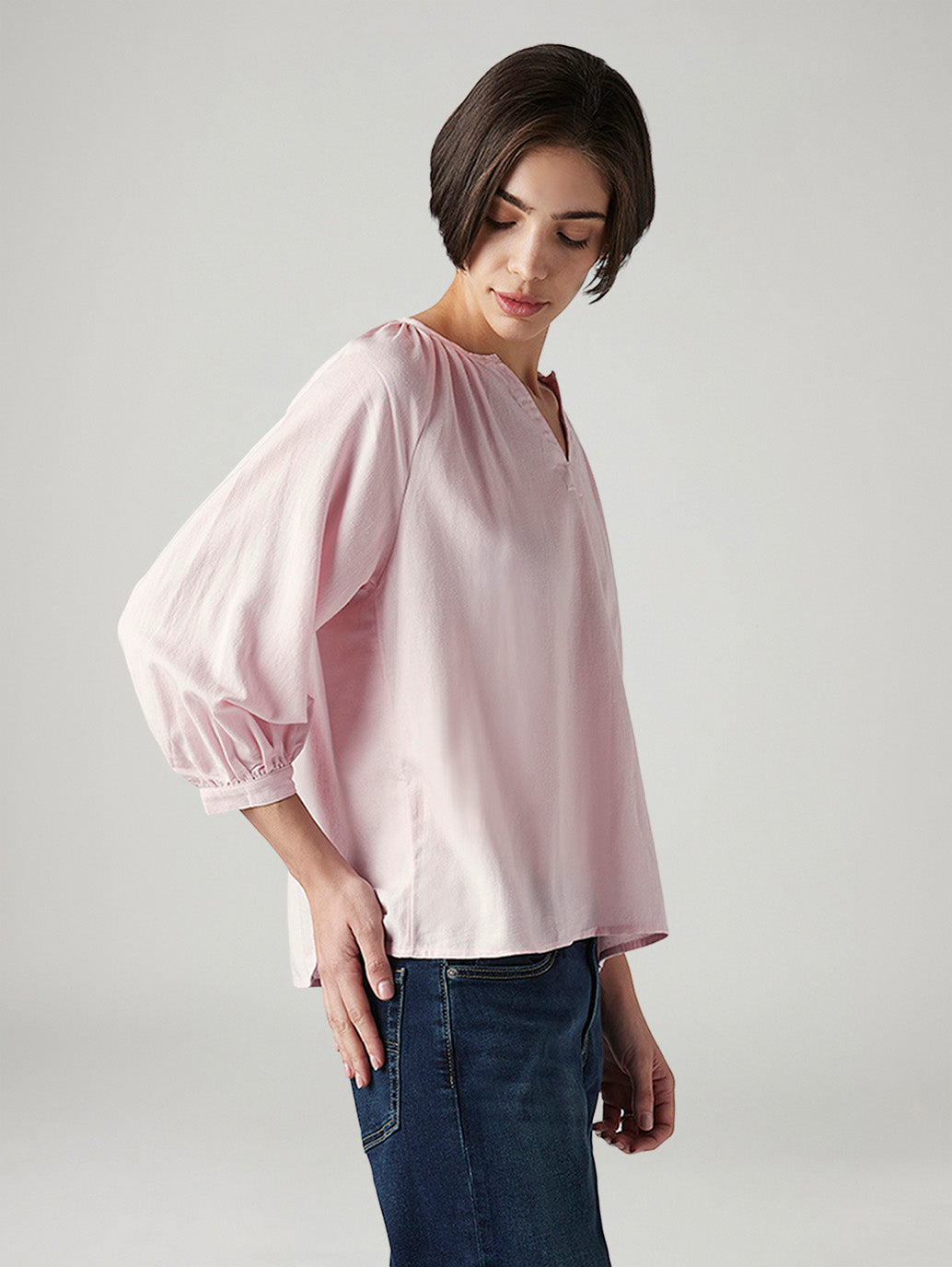 Women's Solid Regular Fit Linen Top