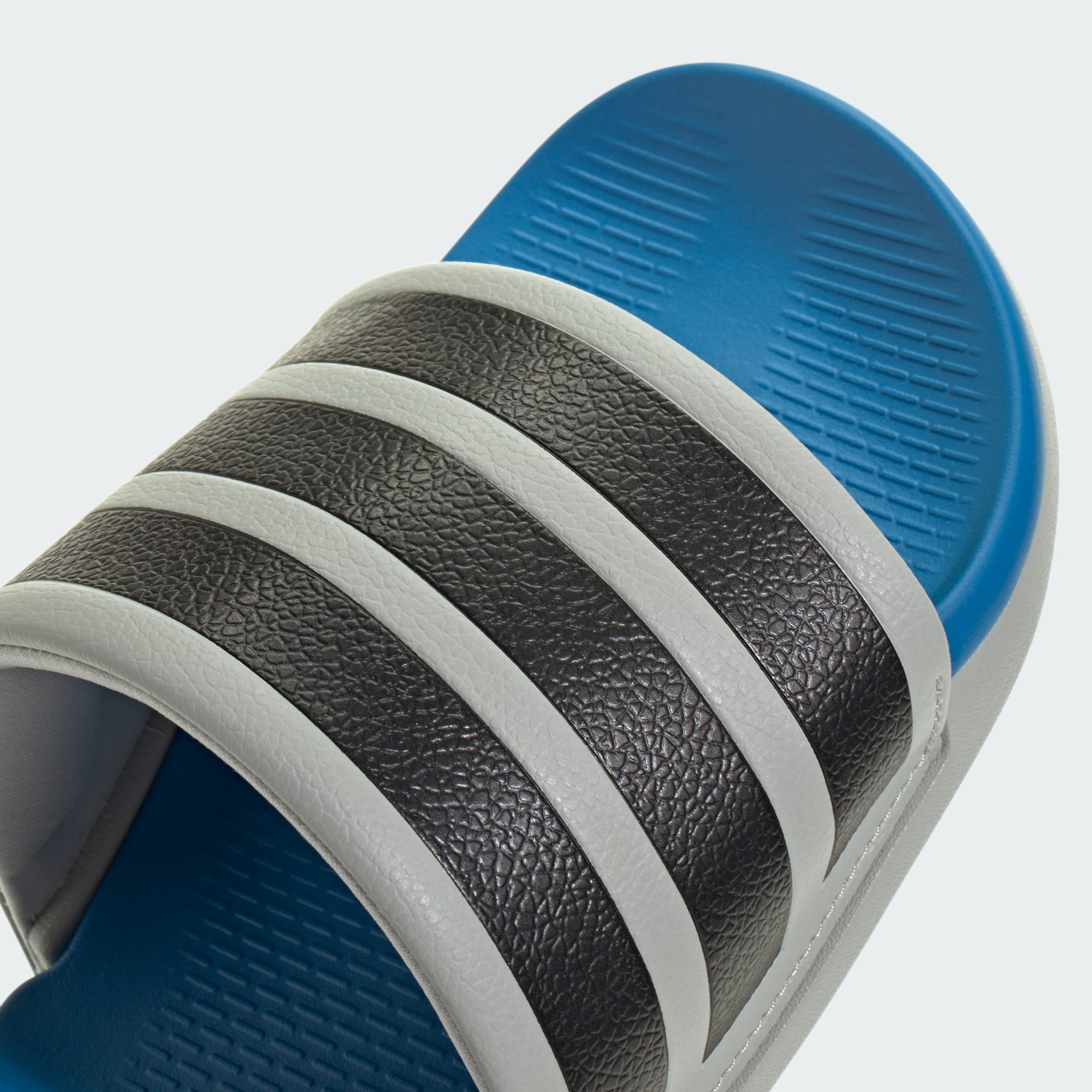 ADILETTE COMFORT 2.0 SLIDES