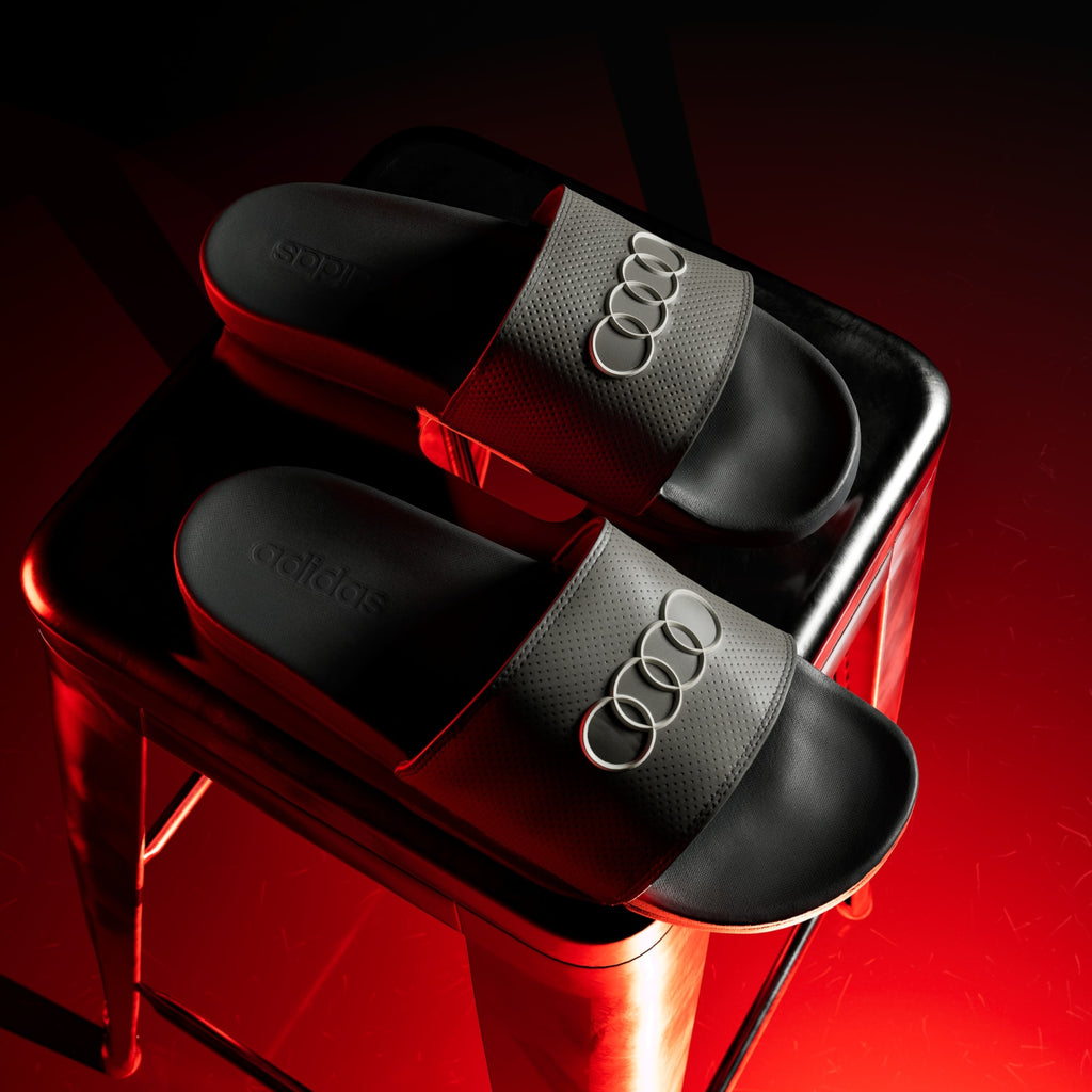 ADILETTE COMFORT AUDI REVOLUT F1 TEAM SLIDES