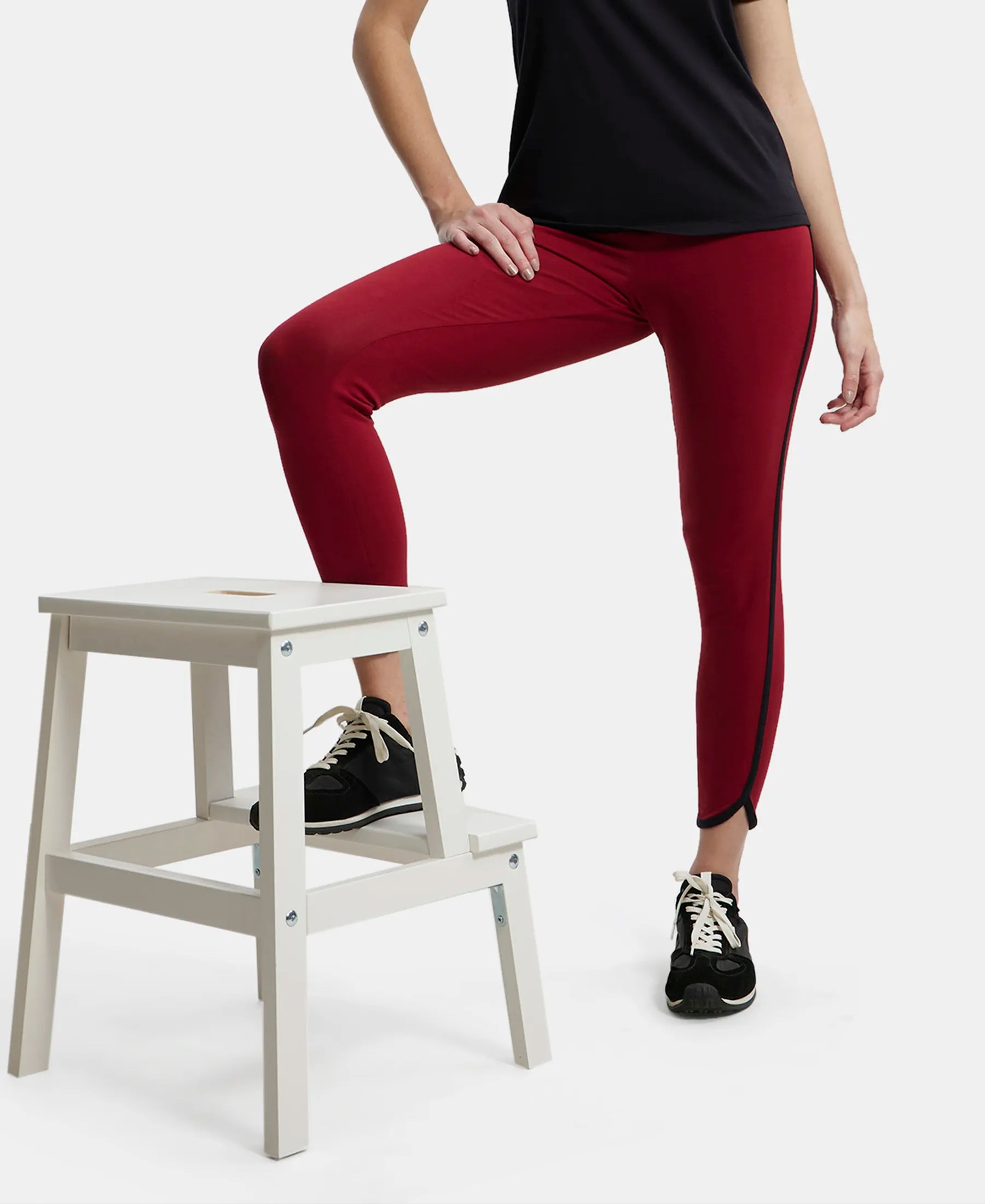 Super Combed Cotton Elastane Stretch Leggings with Contrast Side Piping - Rhubarb